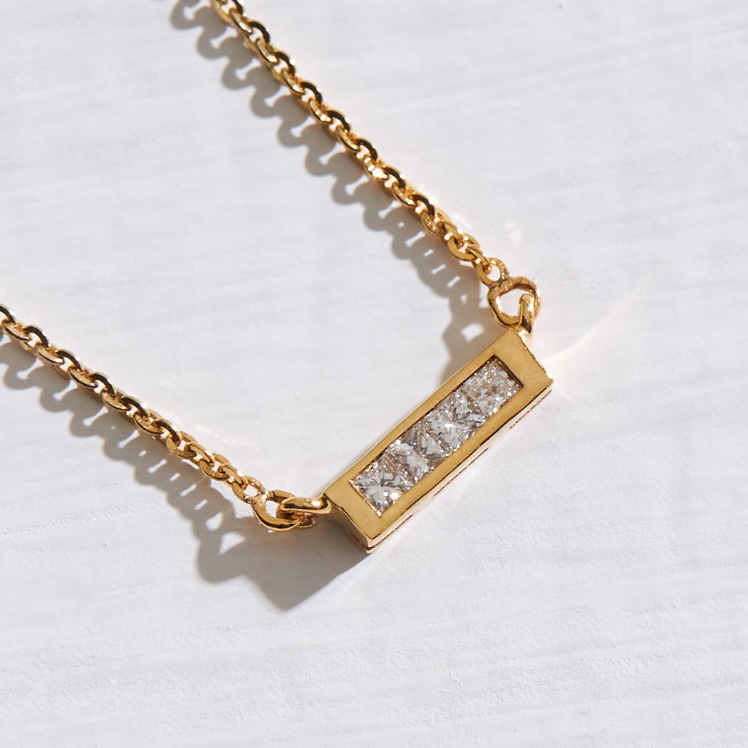 diamond bar pendent necklace, 9k gold