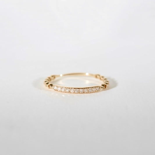 Single Diamond Line Chain Ring